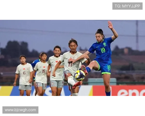 中国女足激战亚洲杯晋级四强 迎战日本队全力冲击决赛 中国女足激战亚洲杯晋级四强 迎战日本队全力冲击决赛